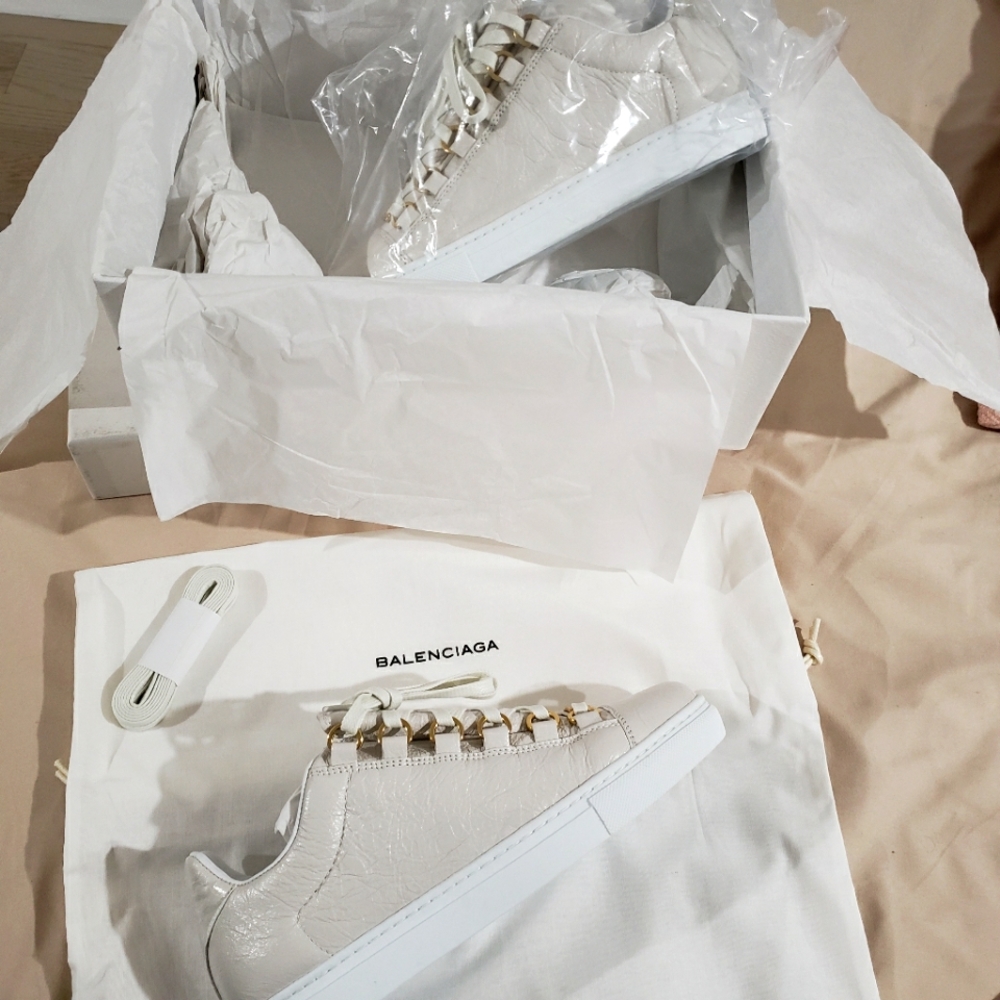 Balenciaga arena low Extra white